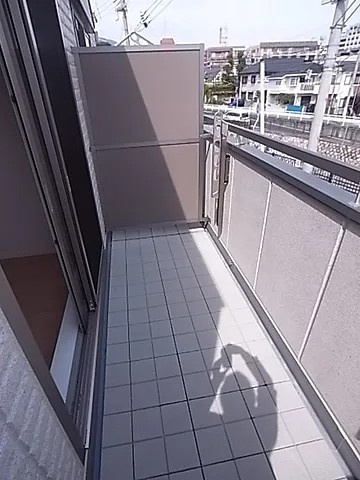 芦屋市宮塚町の賃貸マンションのバルコニー
