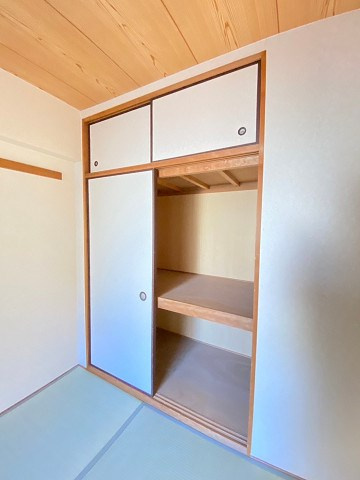 西宮市天道町の賃貸マンションの収納