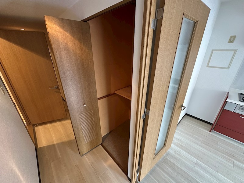 西宮市天道町の賃貸マンションの収納