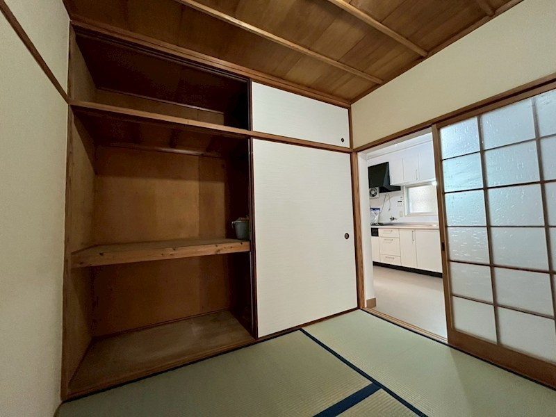 芦屋市東芦屋町の賃貸マンションの和室