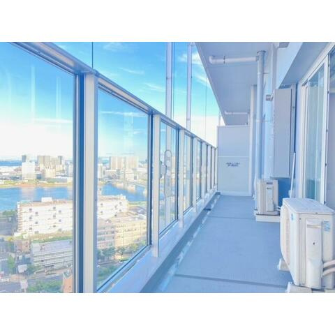 【バルコニー】