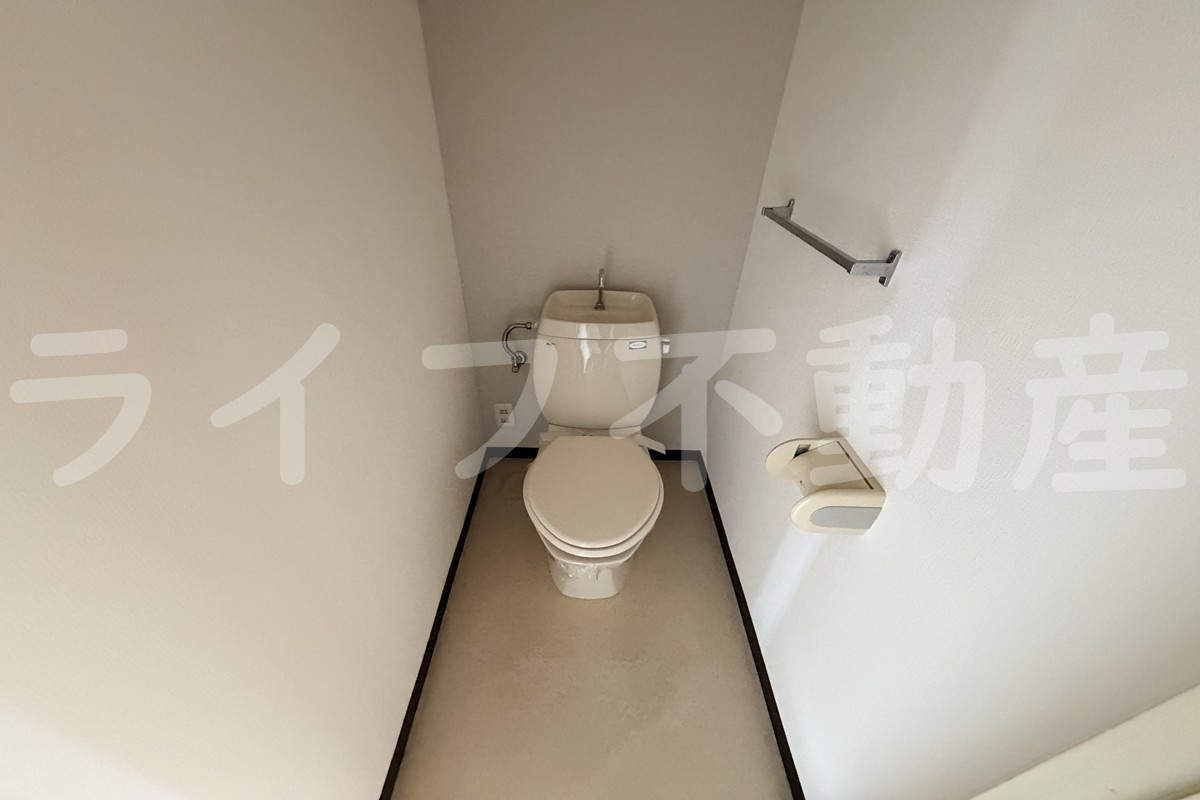 ロヴェール山手のトイレ|落ち着いたトイレです