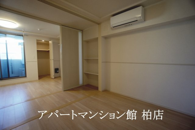 オリエンスの寝室