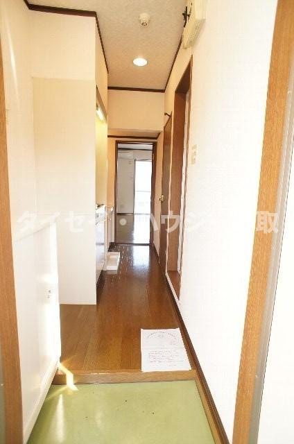 未貴ハイムＥ棟の玄関|急な来店時も部屋は見えません！