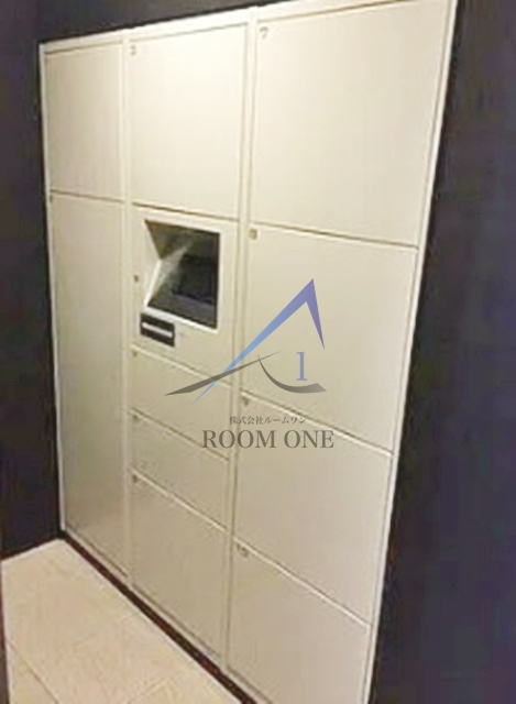 B CITY APARTMENT TOKYO SOUTHのその他共用部分|宅配ボックスです。