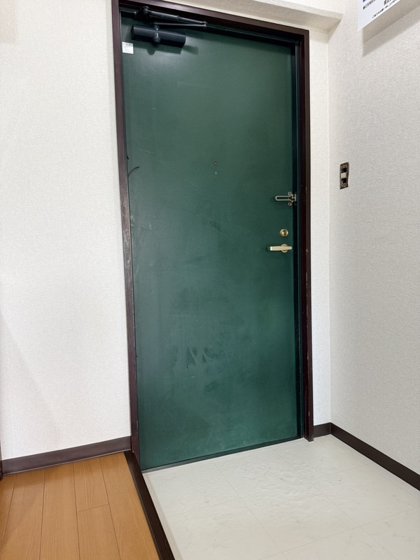 ボーヌング・ローゼンの玄関