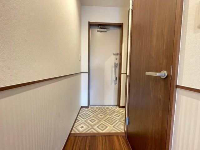 サンシャイン朝日ヶ丘の玄関