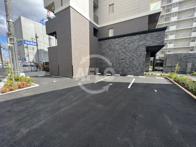 サンセール豊崎の駐車場|サンセール豊崎　敷地内平置き駐車場