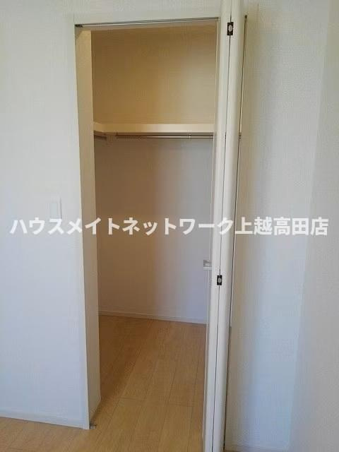 メルティー・アイⅣ　Ｂの収納|ウォークインクローゼット