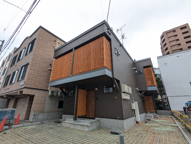 札幌市中央区南五条西１４丁目のアパート