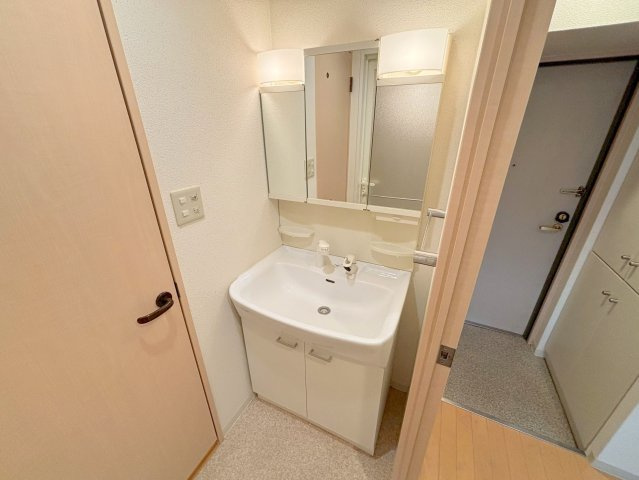 東明マンション新東の洗面所