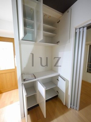 エフパークレジデンス横浜反町3261の収納