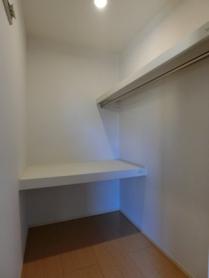 【収納】 | グランヴェール | イメージ203号室の写真
