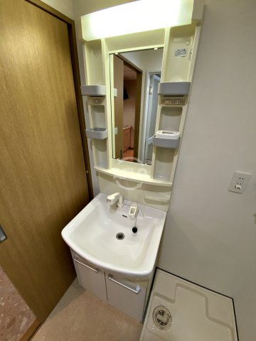 ホープ松屋町住吉の洗面所|ホープ松屋町住吉　独立洗面台