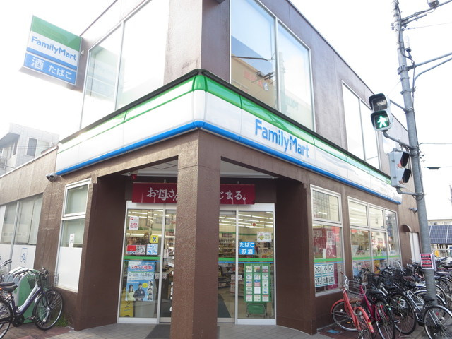 サンイング武蔵浦和のその他|ファミリーマート武蔵浦和駅東店