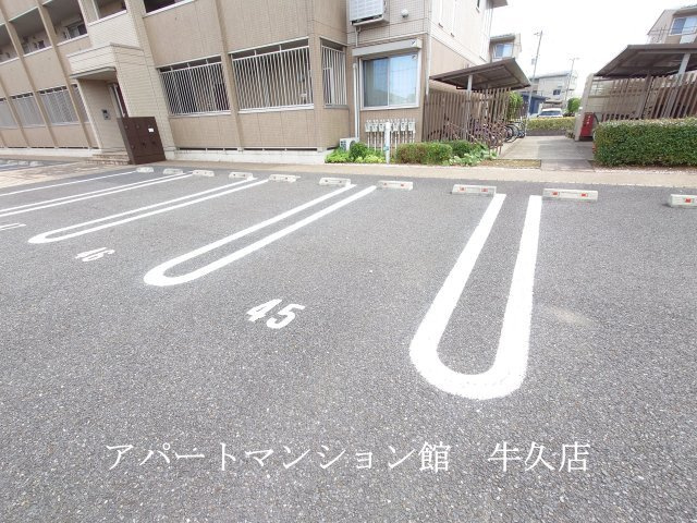 アルカディアAB Aの外観