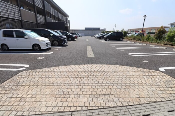 ゼピュロス学園の森 Lの駐車場|駐車場