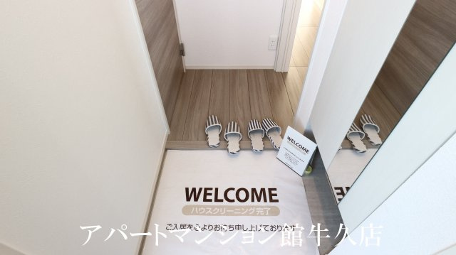 Fleur(フルール） Bの玄関