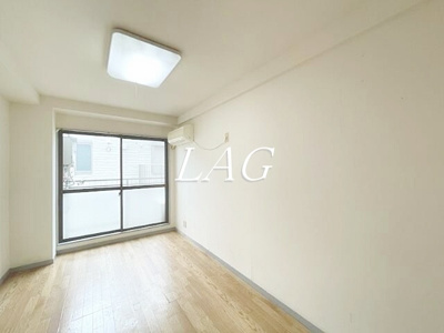 【居間・リビング】 | 原町レジデンス | 洋室のお部屋です。