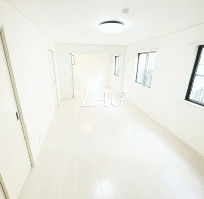 【居間・リビング】 | ロンデ西新宿 | 洋室のお部屋です。