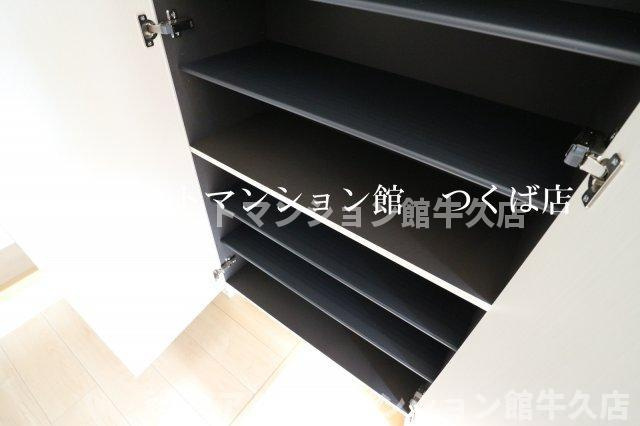 オーロラ要Ｂの収納|類似です
