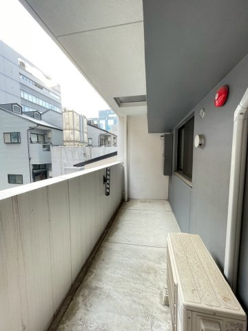 ラクラス呉服町のバルコニー