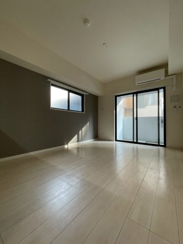 ラクラス呉服町の居間・リビング