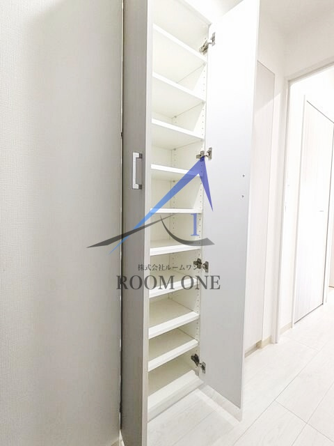 プラティーク新宿原町の玄関|玄関です。