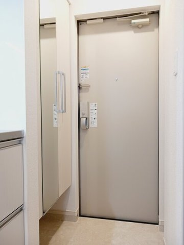 ヒカルサふじみ野上福岡の玄関