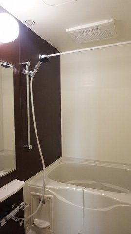 シャンドゥ　フルールⅣの浴室