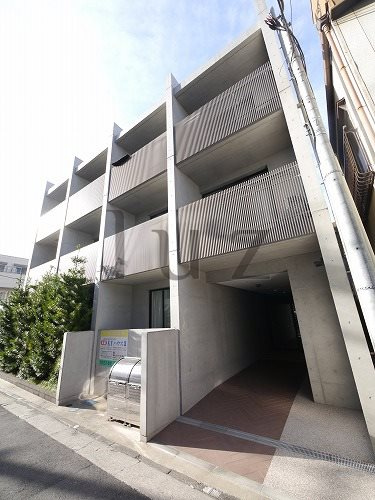ケーワイハウススリーの外観