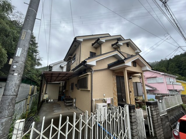 【外観】 | 街並みにどう溶け込んでいるか、周囲の建物との間隔や圧迫感の少なさは画像だけでは判断しにくいもの。朝や夕方など時間帯によって変わる建物の表情や安心感を、ぜひ現地へ足を運んで直接チェックしてみませんか。