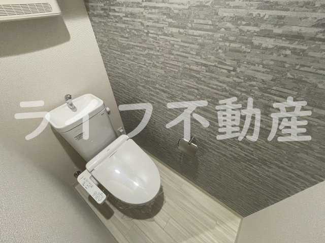 フジパレス神田町のトイレ|ゆったりとした空間のトイレです
同物件別タイプのお部屋写真です。