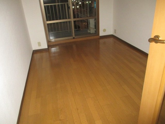 メゾンエクレーレ新宿西戸山の内装
