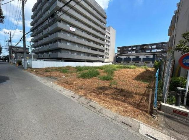 鶴ヶ島市鶴ヶ丘　売地の前面道路含む現地写真