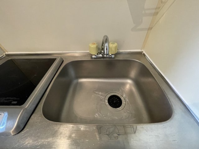 INOVE菱屋西のキッチン