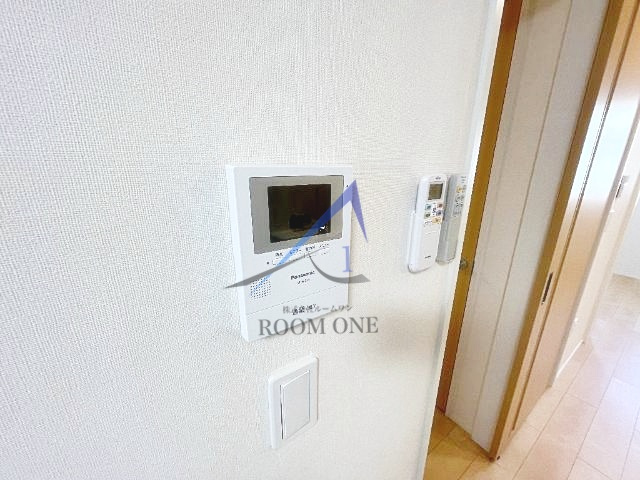 サニーサイドのセキュリティ|モニター付きインターホンです。
