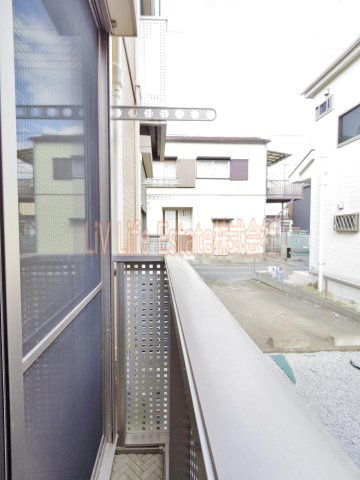 西東京市南町１丁目のアパートのバルコニー