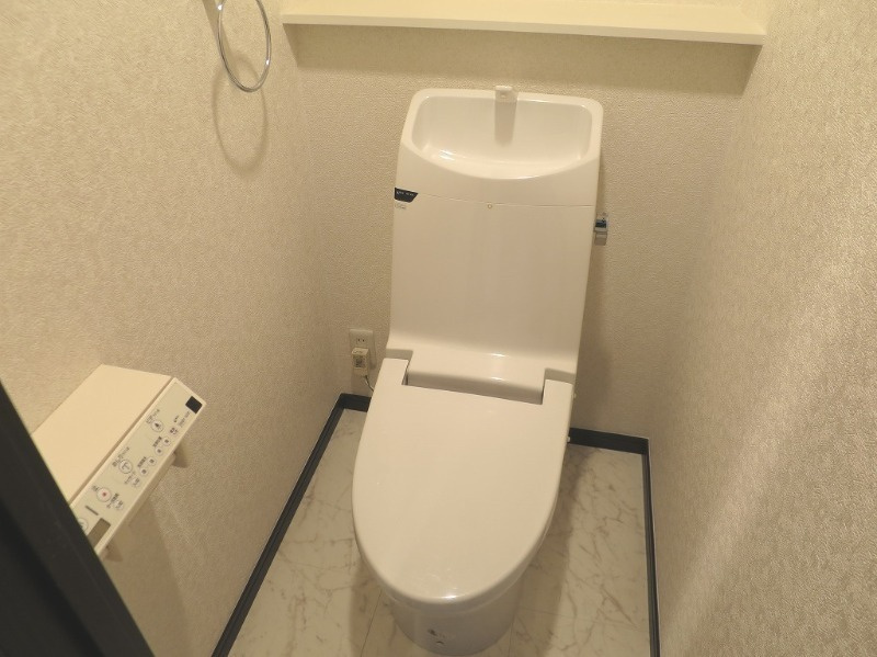 東峰マンション博多駅東のトイレ