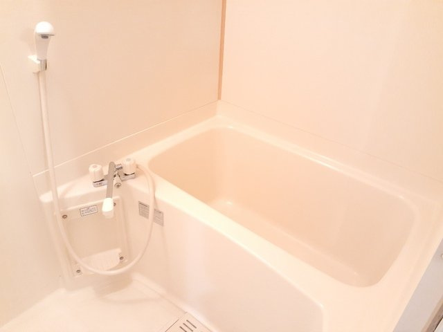 ブレスイングビレッジの浴室|きれいなお風呂です