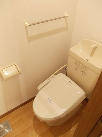 リフティ・サイド・コートのトイレ|トイレです