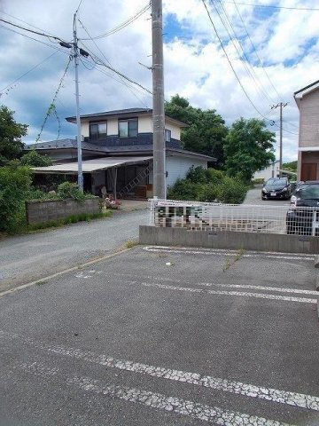 フロレスタの駐車場|駐車場完備です