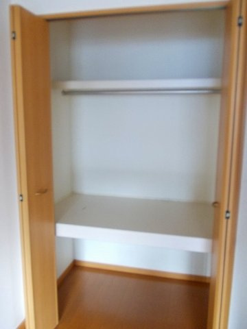 アヴァンティ　サカエの収納|こまごまとしたものを収納できそうですね