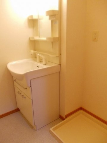 アヴァンティ　サカエの洗面所|忙しい朝には欠かせない洗面所です