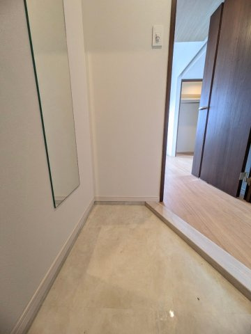 アルティザ大橋駅前の玄関