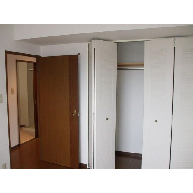 根岸旭台フーガの収納
