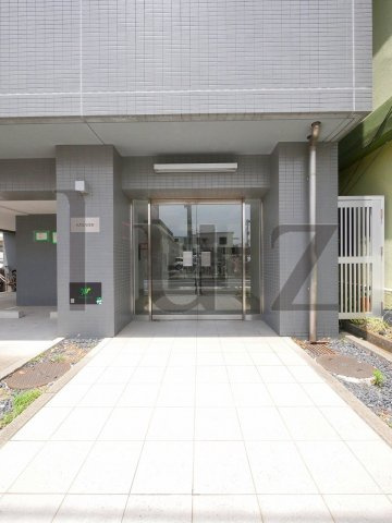 ＡＸＩＳ元住吉のエントランス