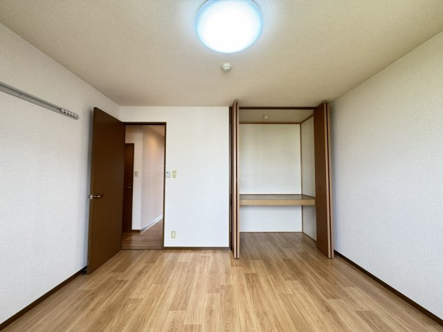 ウィステリアB棟の収納