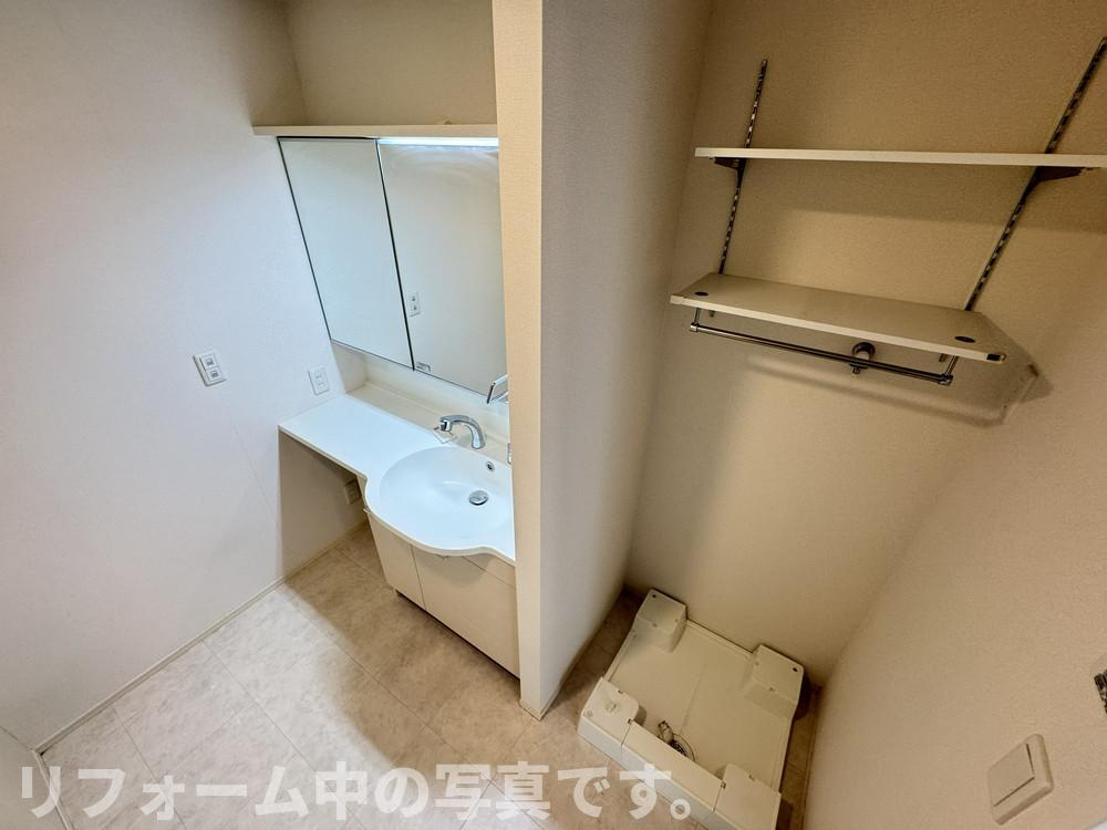 Re Court Lunaの洗面所