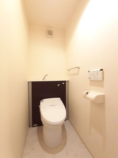 ＭＲ・セカンドステージ杉本のトイレ|コンパクトで使いやすいトイレです